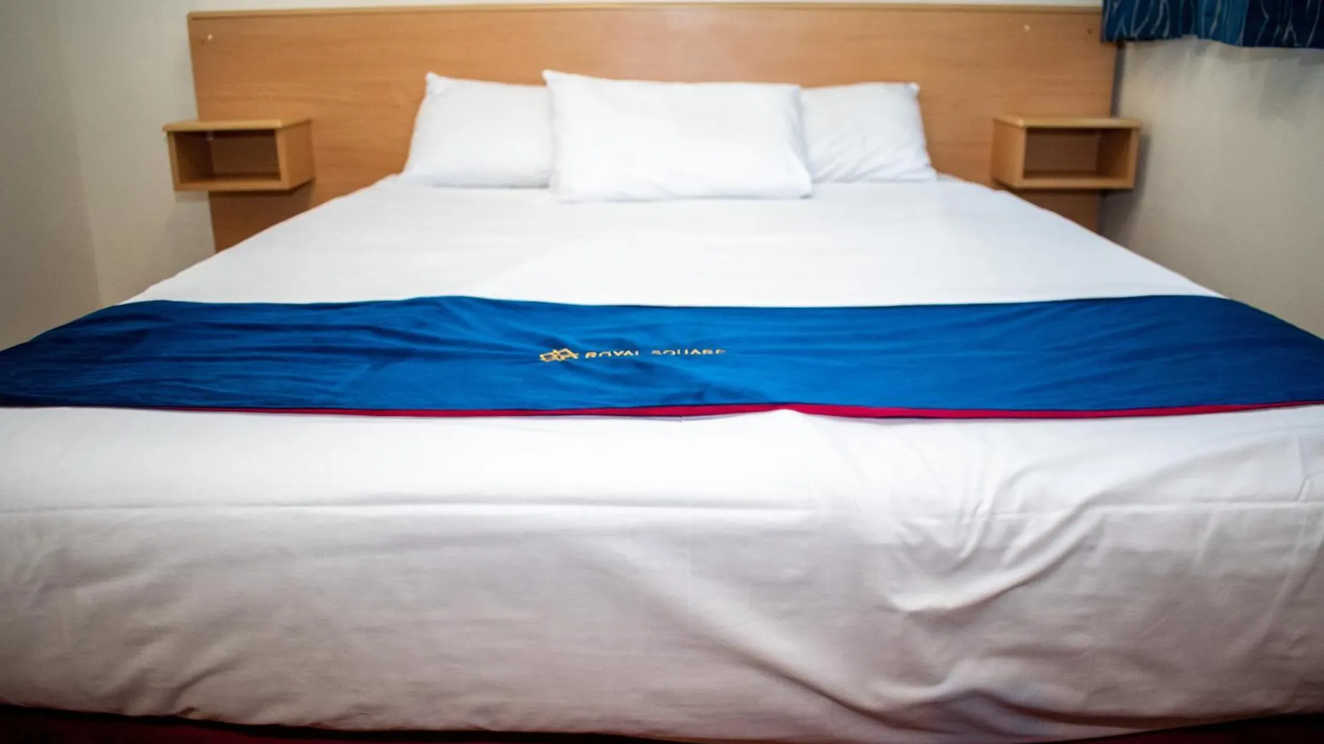 Royal Square Hotel - Nec & Birmingham Airport Marston Green United Kingdom