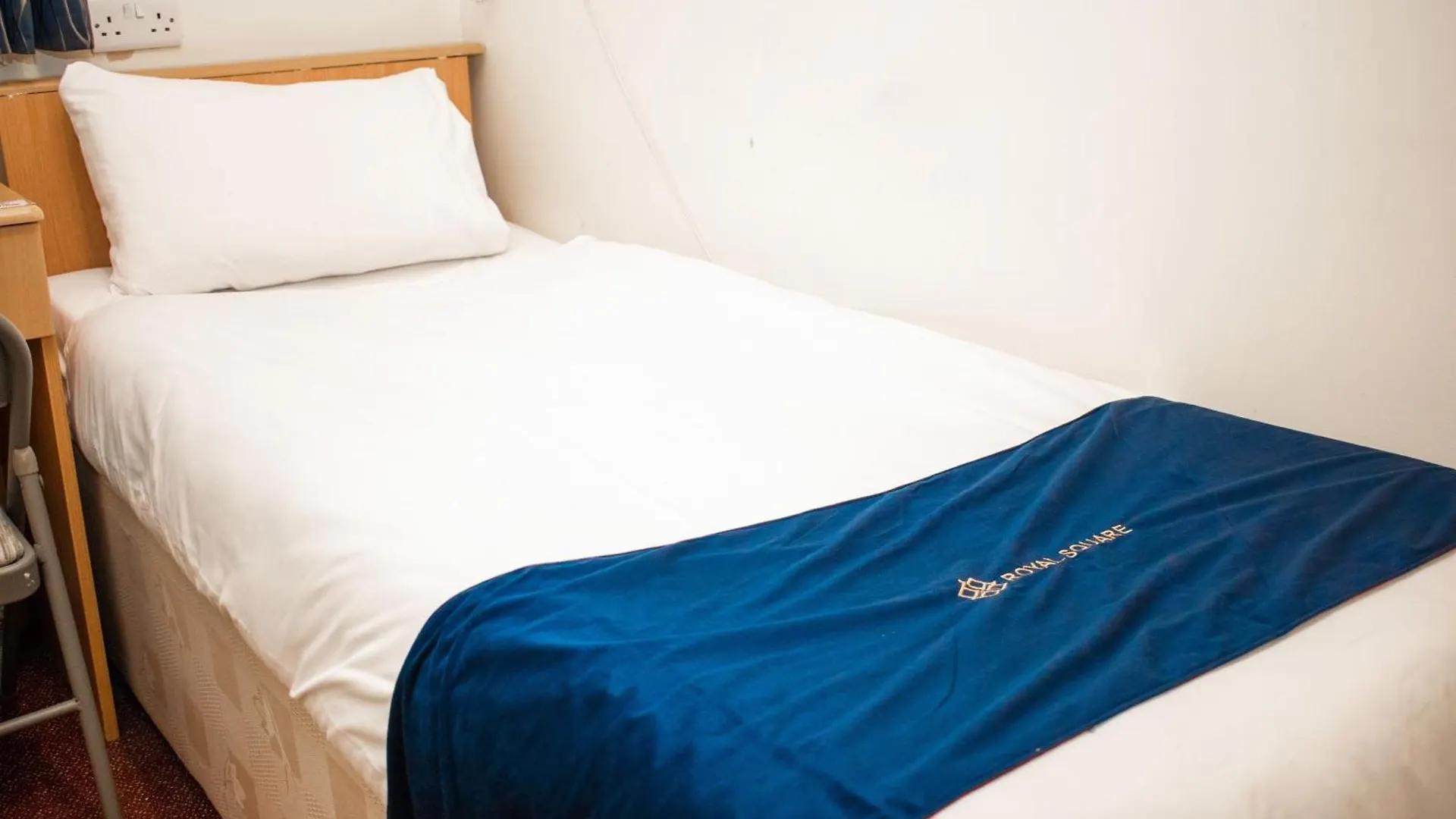 ***  Royal Square Hotel - Nec & Birmingham Airport Marston Green United Kingdom