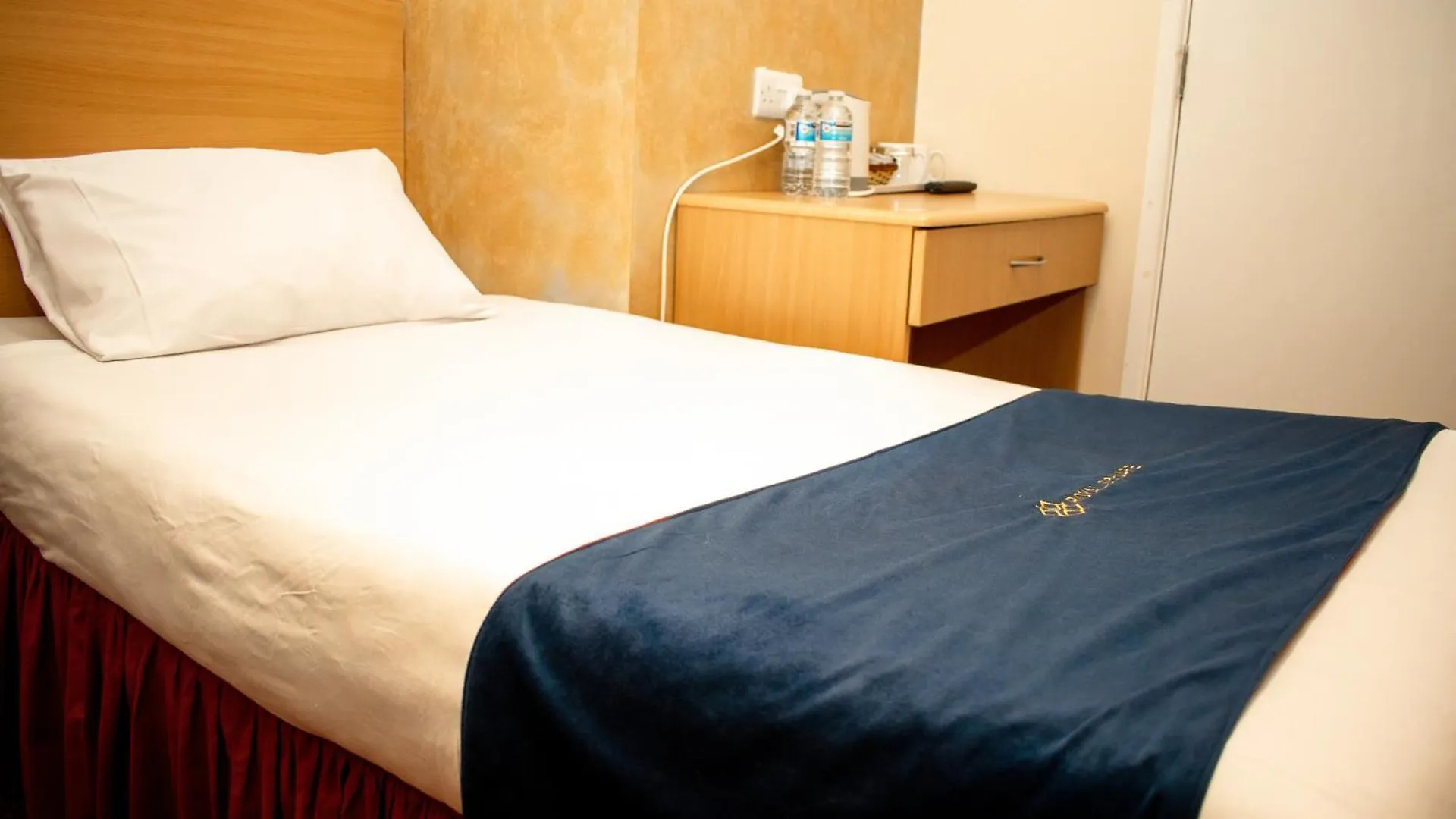 Royal Square Hotel - Nec & Birmingham Airport Marston Green United Kingdom