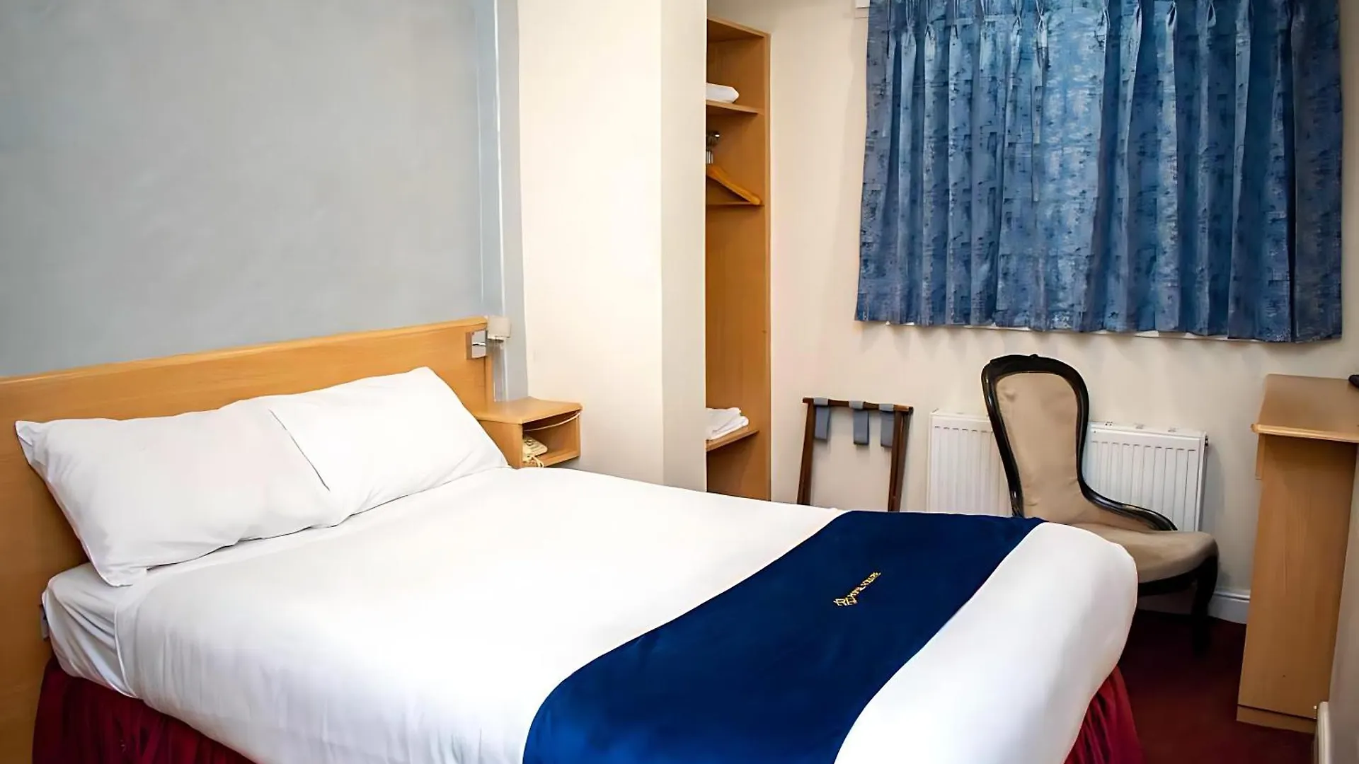 Royal Square Hotel - Nec & Birmingham Airport Marston Green